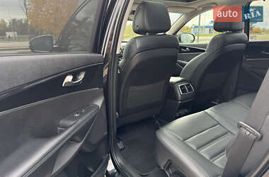 Внедорожник / Кроссовер Kia Sorento 2016 в 
