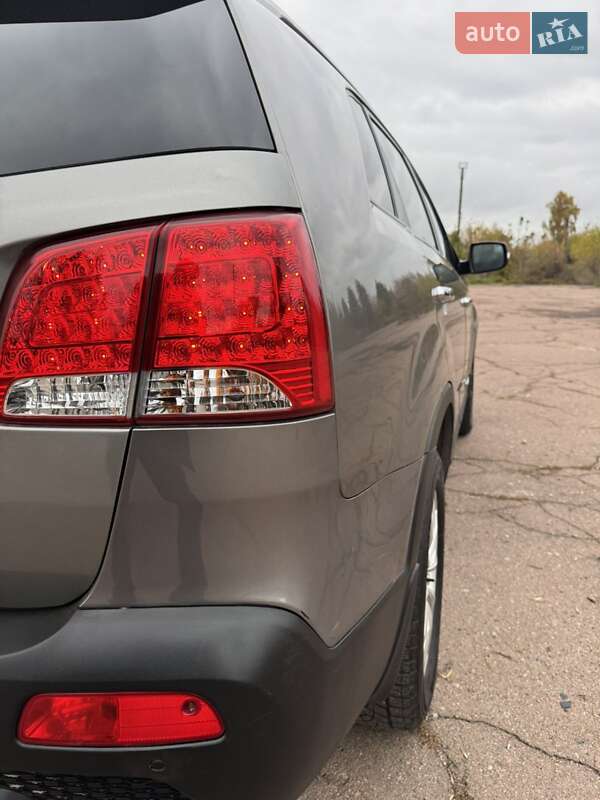 Внедорожник / Кроссовер Kia Sorento 2012 в Мене фото 15 Внедорожник / Кроссовер Kia Sorento 2012 в Мене