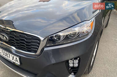 Внедорожник / Кроссовер Kia Sorento 2019 в 