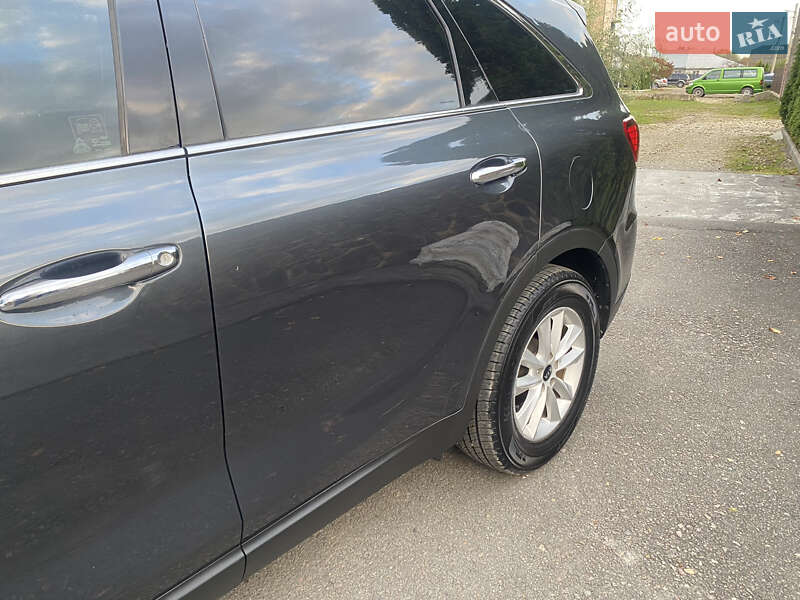 Внедорожник / Кроссовер Kia Sorento 2019 в Самборе фото 28 Внедорожник / Кроссовер Kia Sorento 2019 в Самборе
