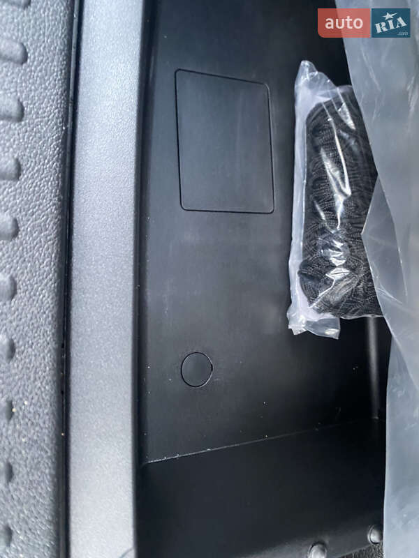 Внедорожник / Кроссовер Kia Sorento 2019 в Самборе фото 65 Внедорожник / Кроссовер Kia Sorento 2019 в Самборе