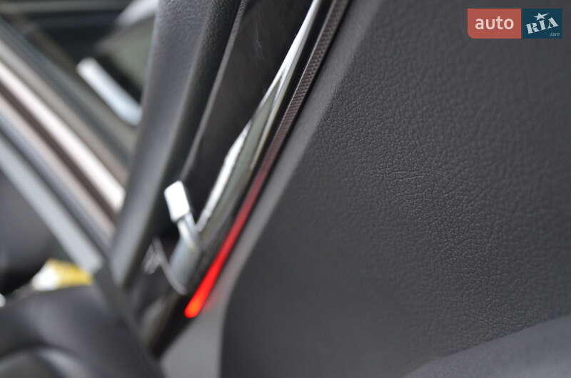 Внедорожник / Кроссовер Kia Sorento 2013 в Стрые
