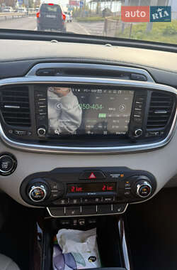 Внедорожник / Кроссовер Kia Sorento 2015 в 