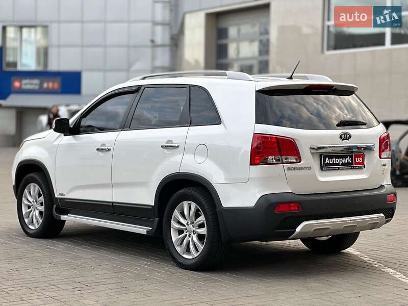 Внедорожник / Кроссовер Kia Sorento 2011 в Одессе