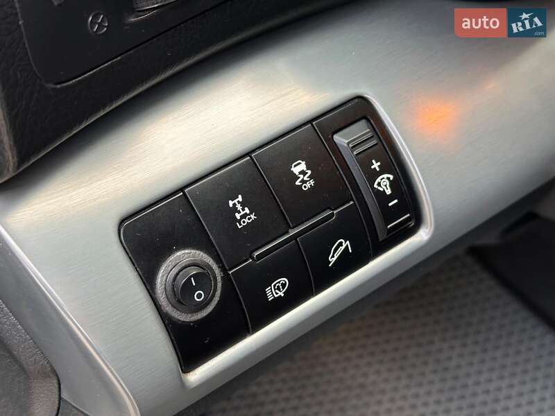 Внедорожник / Кроссовер Kia Sorento 2011 в Одессе