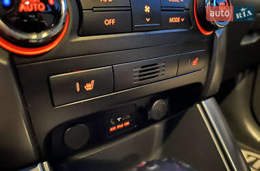 Внедорожник / Кроссовер Kia Sorento 2010 в 