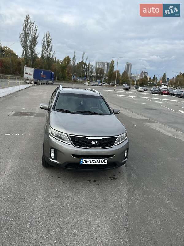 Внедорожник / Кроссовер Kia Sorento 2013 в Киеве
