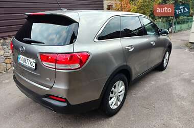 Внедорожник / Кроссовер Kia Sorento 2016 в 