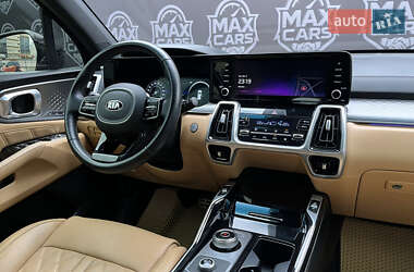 Позашляховик / Кросовер Kia Sorento 2020 в 
