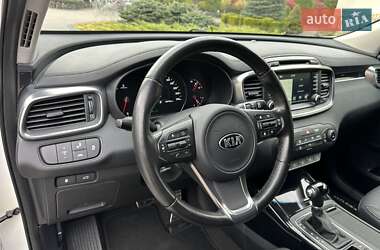 Внедорожник / Кроссовер Kia Sorento 2015 в 