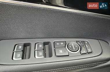 Внедорожник / Кроссовер Kia Sorento 2015 в 