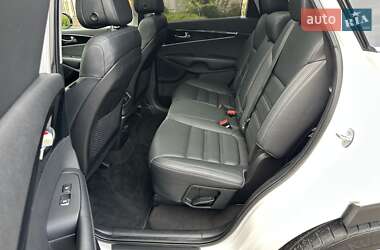 Внедорожник / Кроссовер Kia Sorento 2015 в 