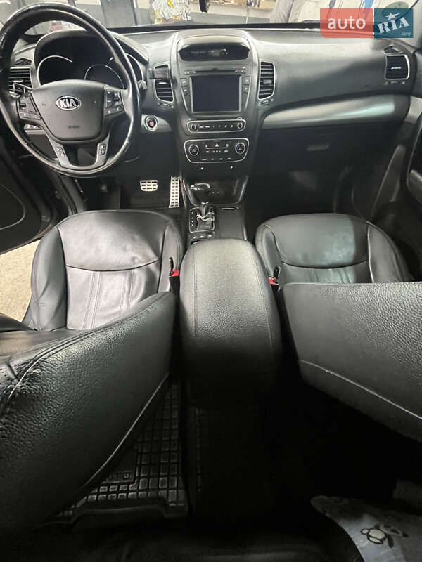 Внедорожник / Кроссовер Kia Sorento 2014 в Днепре фото 16 Внедорожник / Кроссовер Kia Sorento 2014 в Днепре