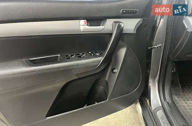 Позашляховик / Кросовер Kia Sorento 2014 в  фото 21 Позашляховик / Кросовер Kia Sorento 2014 в