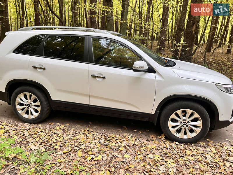 Позашляховик / Кросовер Kia Sorento 2014 в Радивиліві