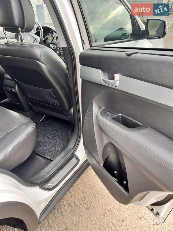 Позашляховик / Кросовер Kia Sorento 2014 в Радивиліві