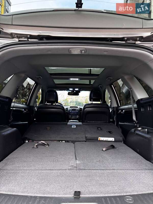 Позашляховик / Кросовер Kia Sorento 2012 в Одесі