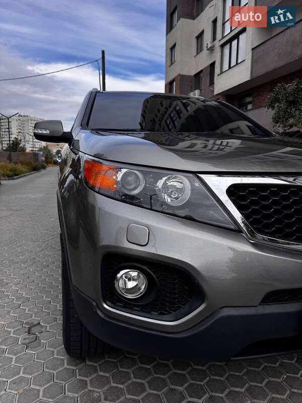 Позашляховик / Кросовер Kia Sorento 2012 в Одесі