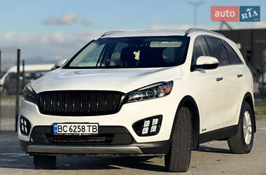 Внедорожник / Кроссовер Kia Sorento 2016 в 
