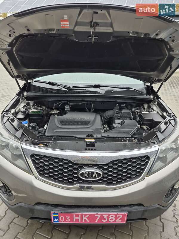 Внедорожник / Кроссовер Kia Sorento 2010 в Луцке фото 15 Внедорожник / Кроссовер Kia Sorento 2010 в Луцке