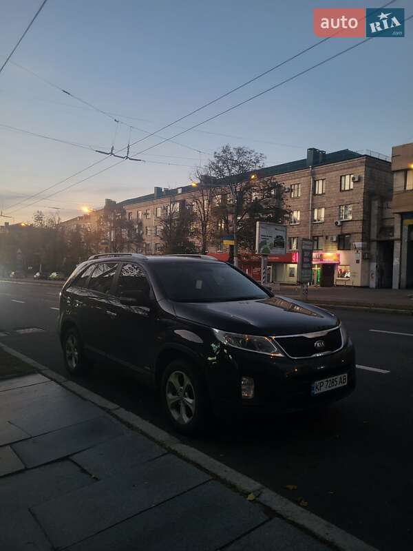 Внедорожник / Кроссовер Kia Sorento 2013 в Новониколаевке фото 27 Внедорожник / Кроссовер Kia Sorento 2013 в Новониколаевке