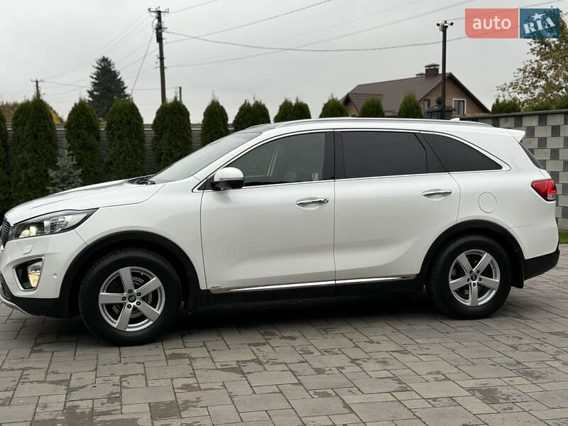 Внедорожник / Кроссовер Kia Sorento 2016 в Ровно