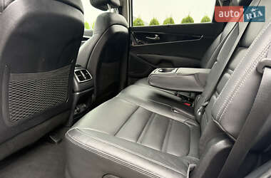 Позашляховик / Кросовер Kia Sorento 2016 в  фото 35 Позашляховик / Кросовер Kia Sorento 2016 в