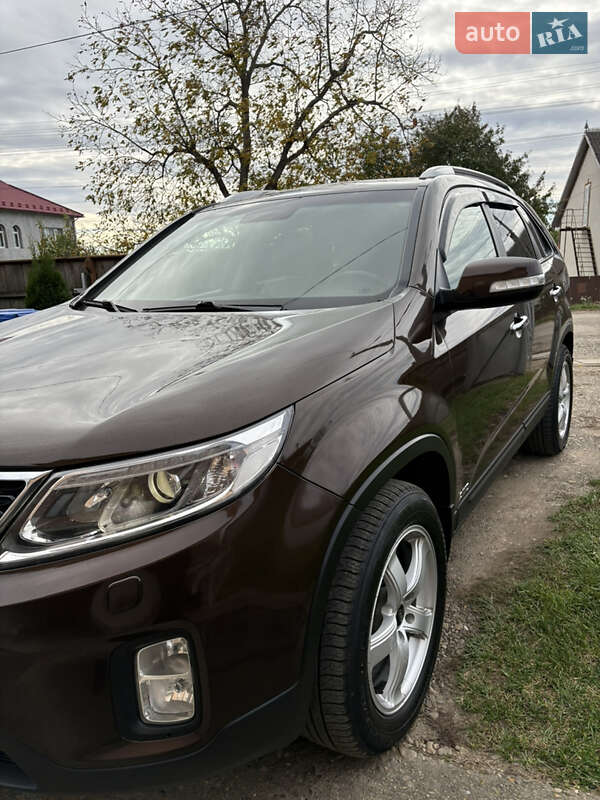 Внедорожник / Кроссовер Kia Sorento 2013 в Черновцах фото 18 Внедорожник / Кроссовер Kia Sorento 2013 в Черновцах