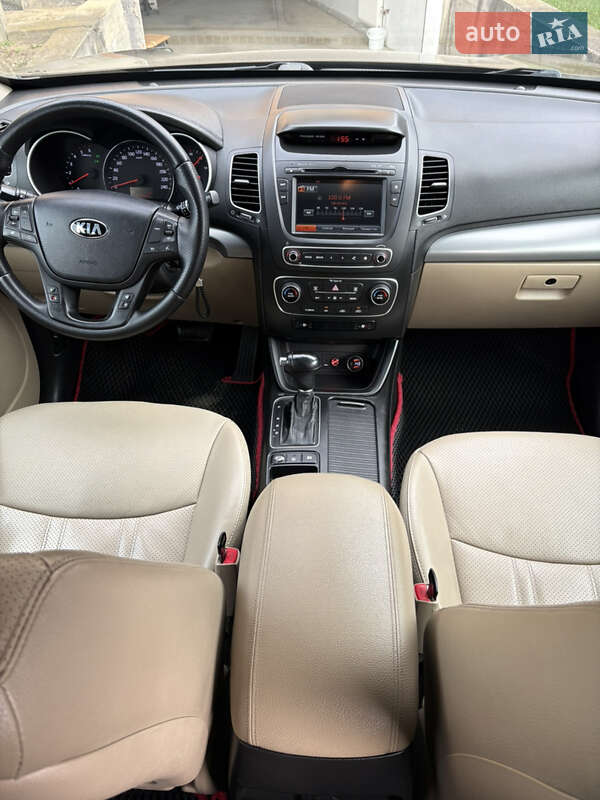 Внедорожник / Кроссовер Kia Sorento 2013 в Черновцах фото 30 Внедорожник / Кроссовер Kia Sorento 2013 в Черновцах