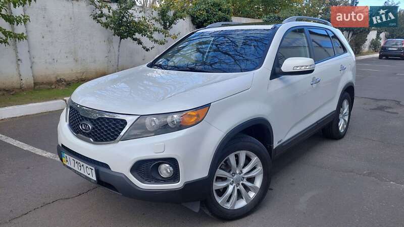 Внедорожник / Кроссовер Kia Sorento 2011 в Белгороде-Днестровском фото 2 Внедорожник / Кроссовер Kia Sorento 2011 в Белгороде-Днестровском