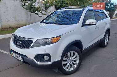 Позашляховик / Кросовер Kia Sorento 2011 в 