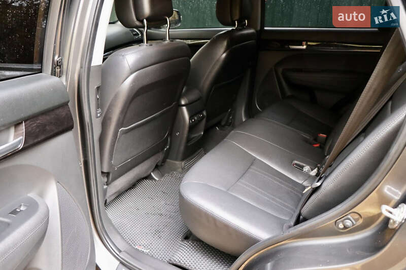 Внедорожник / Кроссовер Kia Sorento 2013 в Киеве фото 13 Внедорожник / Кроссовер Kia Sorento 2013 в Киеве