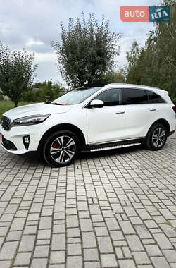 Внедорожник / Кроссовер Kia Sorento 2018 в 