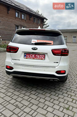 Внедорожник / Кроссовер Kia Sorento 2018 в 