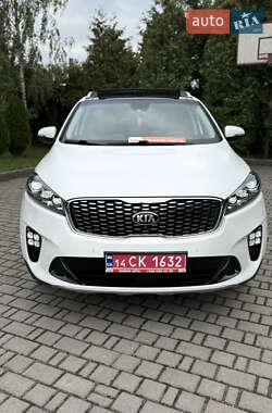 Внедорожник / Кроссовер Kia Sorento 2018 в 