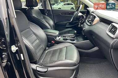 Внедорожник / Кроссовер Kia Sorento 2015 в 