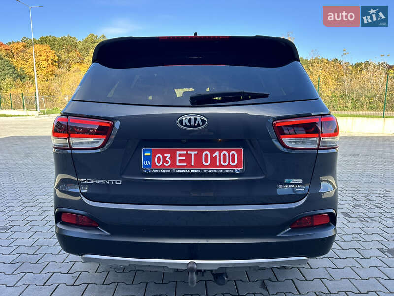 Внедорожник / Кроссовер Kia Sorento 2016 в Дубно