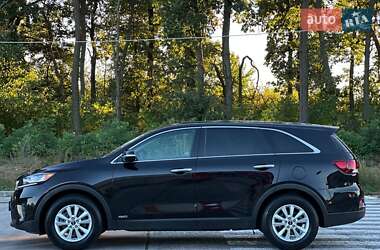 Позашляховик / Кросовер Kia Sorento 2019 в  фото 6 Позашляховик / Кросовер Kia Sorento 2019 в