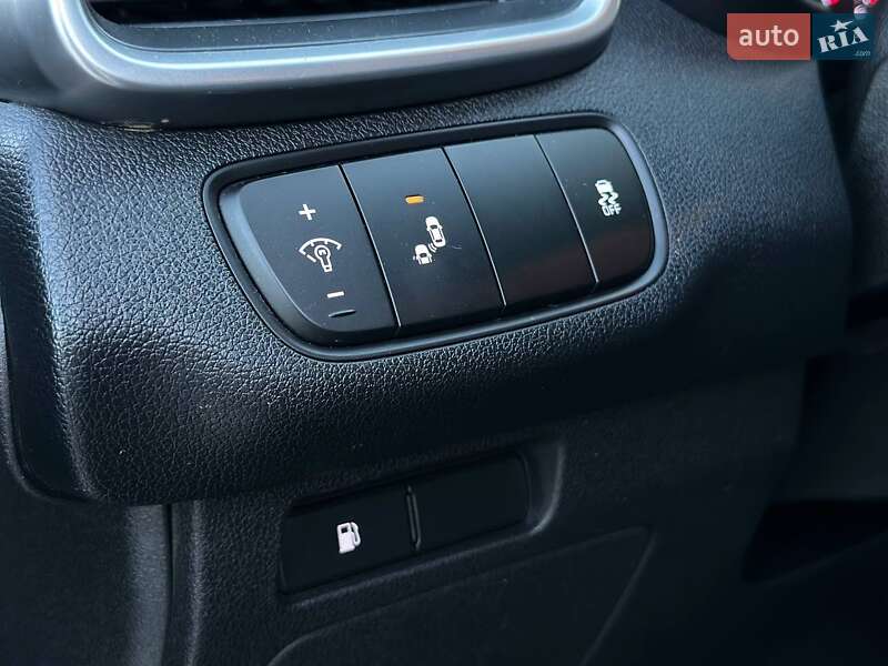 Внедорожник / Кроссовер Kia Sorento 2019 в Киеве фото 28 Внедорожник / Кроссовер Kia Sorento 2019 в Киеве