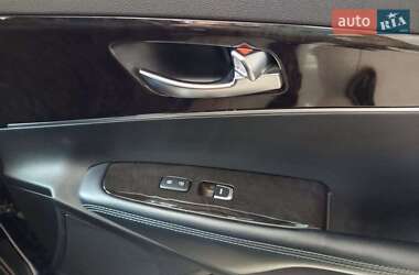 Внедорожник / Кроссовер Kia Sorento 2016 в 