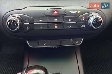 Внедорожник / Кроссовер Kia Sorento 2016 в 