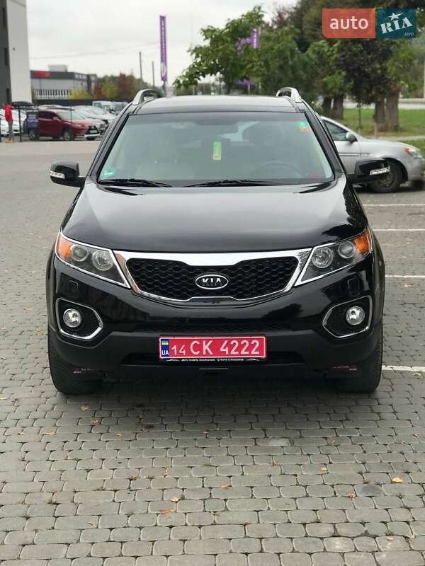 Позашляховик / Кросовер Kia Sorento 2012 в Вінниці