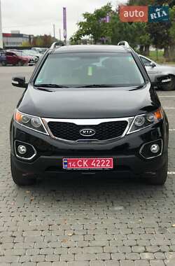 Внедорожник / Кроссовер Kia Sorento 2012 в 