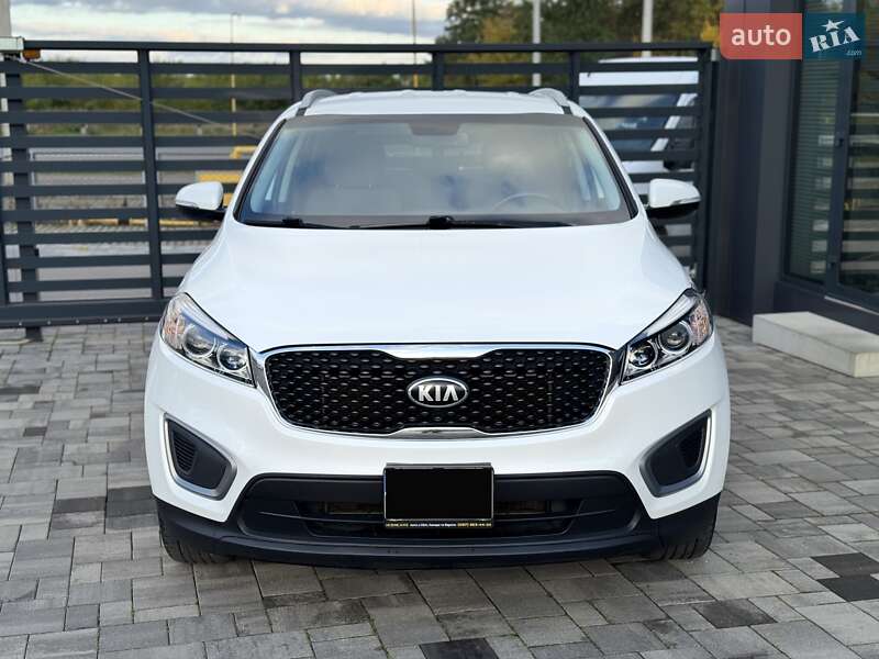 Внедорожник / Кроссовер Kia Sorento 2015 в Ровно фото 2 Внедорожник / Кроссовер Kia Sorento 2015 в Ровно