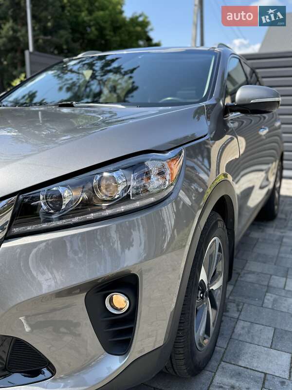 Внедорожник / Кроссовер Kia Sorento 2018 в Буче фото 5 Внедорожник / Кроссовер Kia Sorento 2018 в Буче