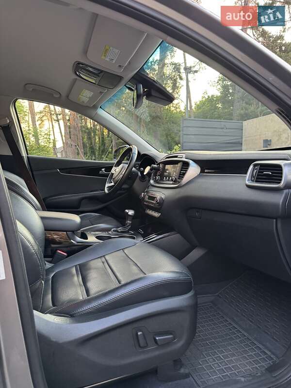 Внедорожник / Кроссовер Kia Sorento 2018 в Буче фото 12 Внедорожник / Кроссовер Kia Sorento 2018 в Буче