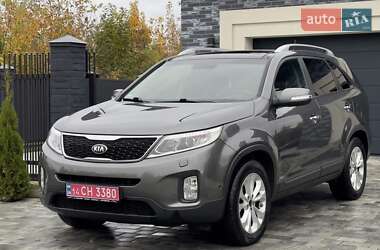Позашляховик / Кросовер Kia Sorento 2013 в  фото 4 Позашляховик / Кросовер Kia Sorento 2013 в