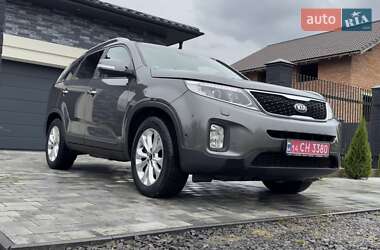 Позашляховик / Кросовер Kia Sorento 2013 в  фото 11 Позашляховик / Кросовер Kia Sorento 2013 в