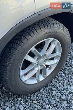 Внедорожник / Кроссовер Kia Sorento 2013 в 