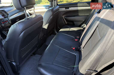Позашляховик / Кросовер Kia Sorento 2011 в  фото 13 Позашляховик / Кросовер Kia Sorento 2011 в